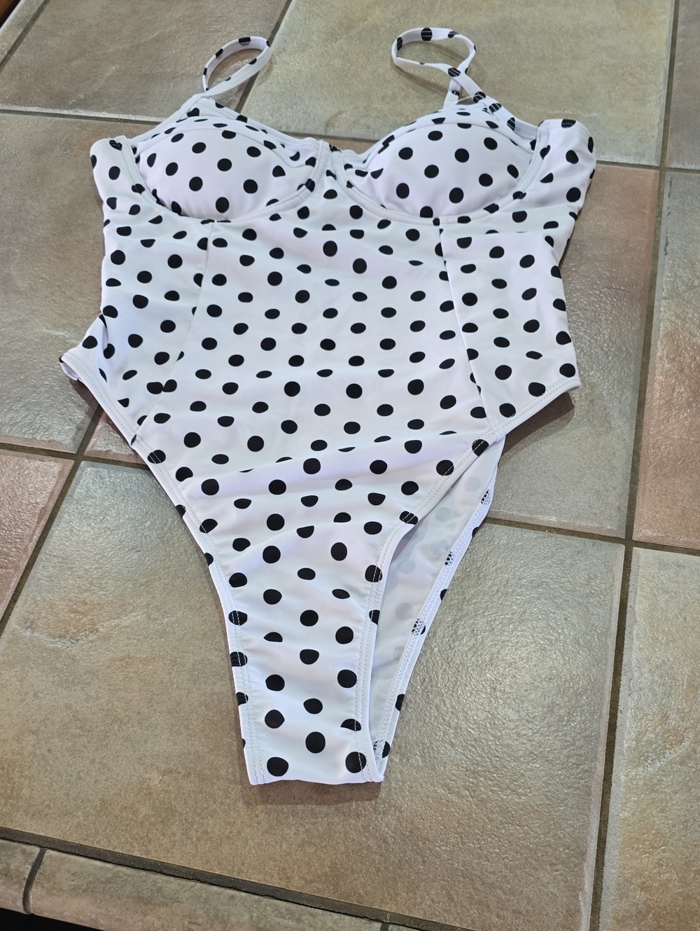 Cupshe White Polka Dot One-Piece Swimsuit with Black Dots Sz Lg Nwt